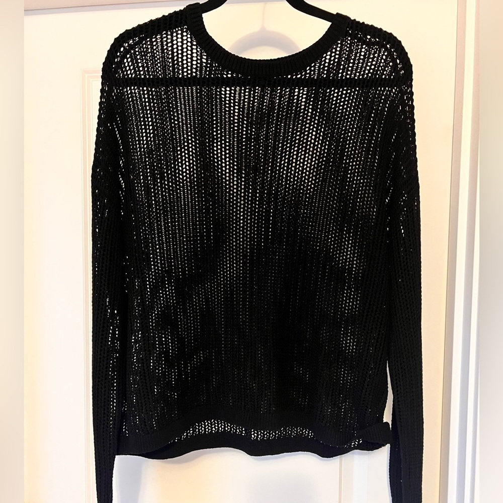 Uniqlo Black Open Knit Mesh Sweater Size Large